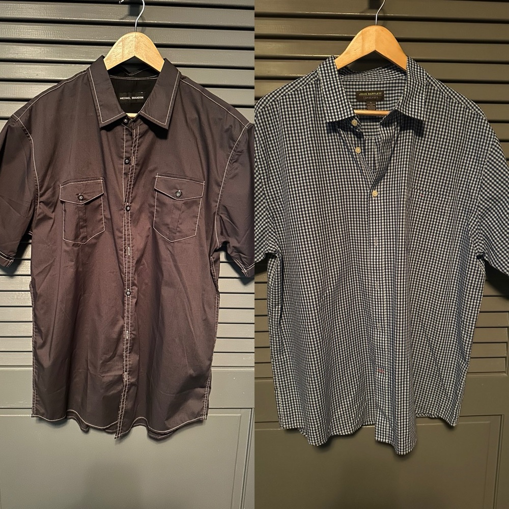 Two men’s short sleeve shirts in very good condition XL